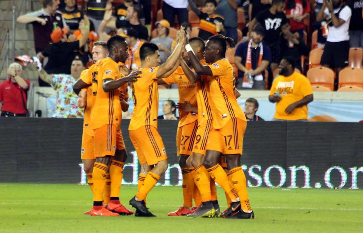 houston-dynamo-vs-Columbus-Crew